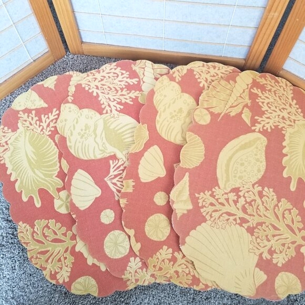 VTG Vinyl Placemats Beach House Seashell Set of Four Scalloped Oval Terracotta